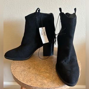 NWT Maurice’s Black Ankle Boots Size 8